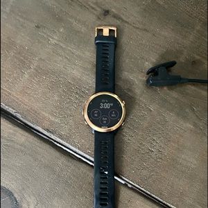 Garmin Forerunner 645 Music, Black with Rose Gold Hardware. Perfect condition!